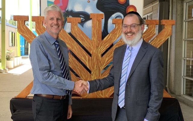 Outgoing Moriah College principal John Hamey (left) and incoming principal Rabbi Yehoshua Smukler.