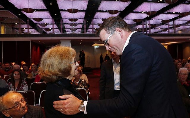 Daniel Andrews talking with Holocaust survivor Ana de Leon at the Gandel
Holocaust Education Conference in 2019. Photo: Peter Haskin Daniel Andrews talking with Holocaust survivor Ana de Leon at the Gandel
Holocaust Education Conference in 2019. Photo: Peter Haskin