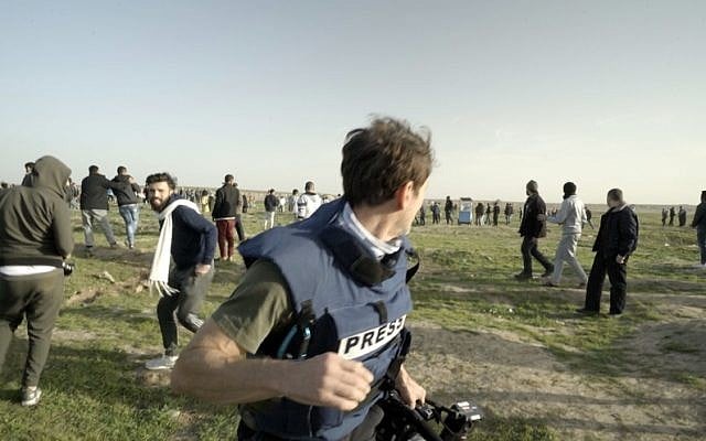 Todd Sampson (centre) at the Gaza-Israel border protests. Photo: Network Ten Todd Sampson (centre) at the Gaza-Israel border protests. Photo: Network Ten