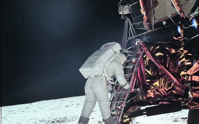 Buzz Aldrin photographed by Neil Armstrong descending the Lunar Module on to the surface of the moon.
Photo: Image Science and Analysis Laboratory, NASA-Johnson Space Centre Buzz Aldrin photographed by Neil Armstrong descending the Lunar Module on to the surface of the moon.
Photo: Image Science and Analysis Laboratory, NASA-Johnson Space Centre