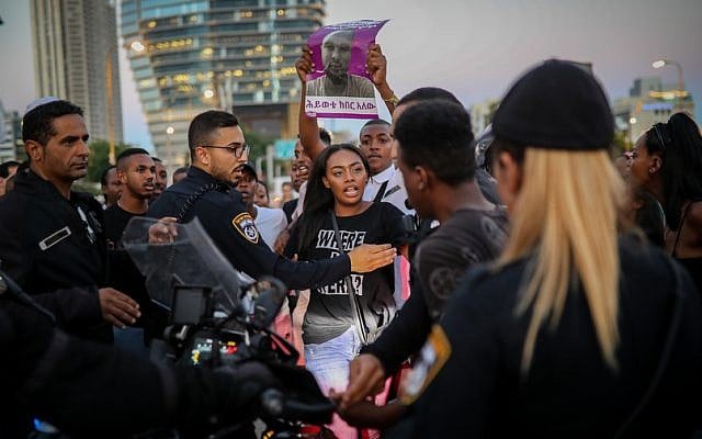 Ethiopian Israelis and supporters protest in Tel Aviv following the death of Solomon Teka. Photo: Hadas Parush/Flash90