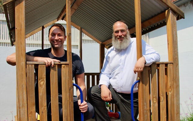 Ian Thorpe (left) with Rabbi Mendel Kastel. Ian Thorpe (left) with Rabbi Mendel Kastel.