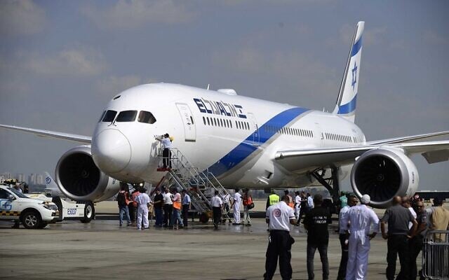 El Al’s Boeing 787 Dreamliner. Photo: Tomer Neuberg/Flash90 El Al’s Boeing 787 Dreamliner. Photo: Tomer Neuberg/Flash90