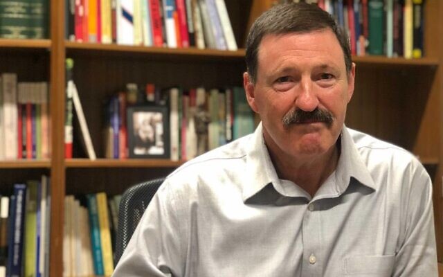 Dr Mike Kelly. Dr Mike Kelly.