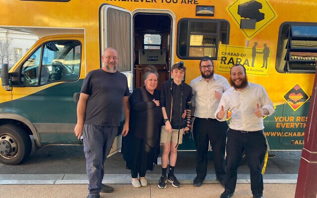 Rabbi Izzy Adelist and Rabbi Mendel
Super from Chabad of RARA visited a
family in Orbost, Victoria. Rabbi Izzy Adelist and Rabbi Mendel
Super from Chabad of RARA visited a
family in Orbost, Victoria.