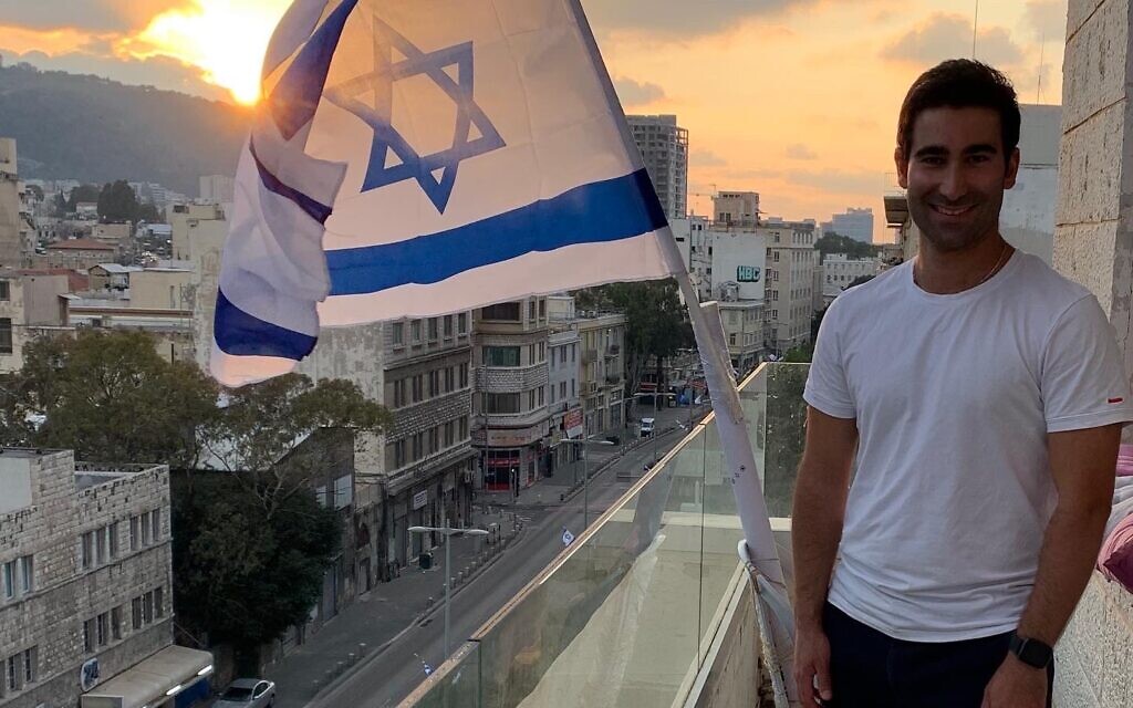 Australian Gili Bar celebrates Yom Ha’atzmaut in lockdown at home in Haifa. Australian Gili Bar celebrates Yom Ha’atzmaut in lockdown at home in Haifa.