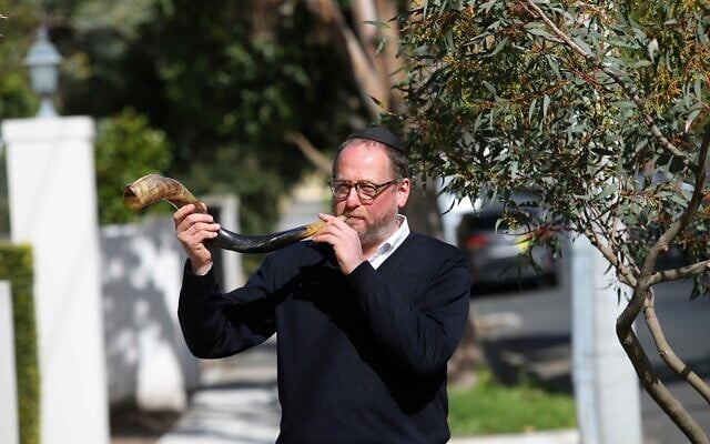 Rabbi Moshe Kahn.
Photo: Peter Haskin Rabbi Moshe Kahn.
Photo: Peter Haskin