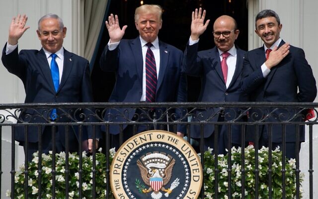 From left: Benjamin Netanyahu, Donald Trump, Abdullatif bin Rashid Al Zayani and Abdullah bin Zayed bin Sultan Al Nahyan wave from the
Truman Balcony at the White House after the signing of the Abraham Accords. Photo: Saul Loeb/AFP From left: Benjamin Netanyahu, Donald Trump, Abdullatif bin Rashid Al Zayani and Abdullah bin Zayed bin Sultan Al Nahyan wave from the
Truman Balcony at the White House after the signing of the Abraham Accords. Photo: Saul Loeb/AFP