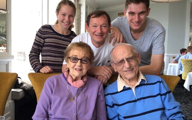 Anne and Emery Angles with their son
Mark and grandchildren Laura and David. Anne and Emery Angles with their son
Mark and grandchildren Laura and David.