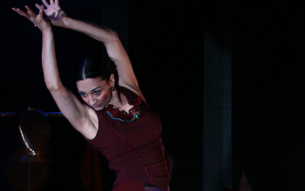 Annalouise Paul performs in her
production of Isabel.
Photo: Shane Rozario Photography Annalouise Paul performs in her
production of Isabel.
Photo: Shane Rozario Photography