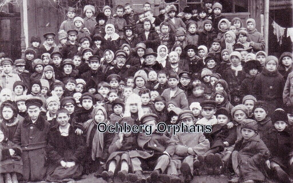 Isaac Ochberg (centre) with his rescued orphans in 1921 in Eastern Europe before leaving for South Africa. Isaac Ochberg (centre) with his rescued orphans in 1921 in Eastern Europe before leaving for South Africa.