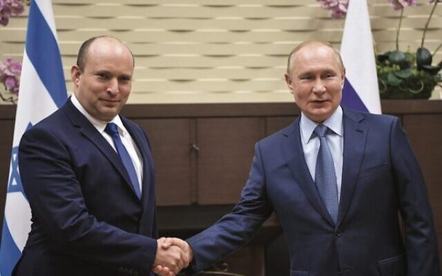 Naftali Bennett and Vladimir Putin meeting in Sochi.
Photo: Koby Gideon, GPO Naftali Bennett and Vladimir Putin meeting in Sochi.
Photo: Koby Gideon, GPO