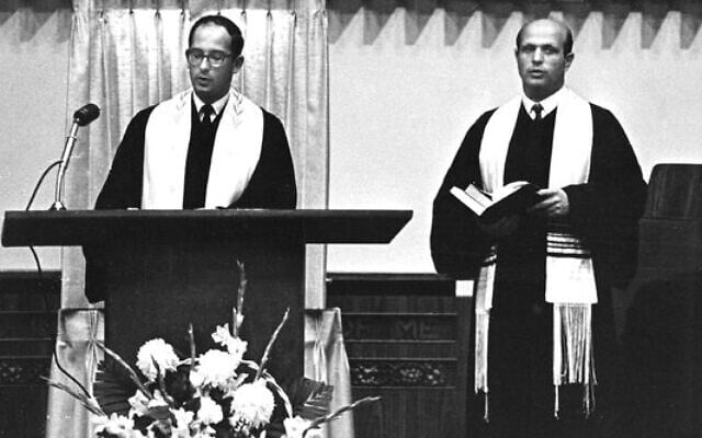 Rabbi Alfred Gottschalk (right) at the induction of Rabbi Raymond Zwerin (left) as spiritual leader of Temple Sinai in Denver, 1968.
Photo: Denver Post via Getty Images Rabbi Alfred Gottschalk (right) at the induction of Rabbi Raymond Zwerin (left) as spiritual leader of Temple Sinai in Denver, 1968.
Photo: Denver Post via Getty Images