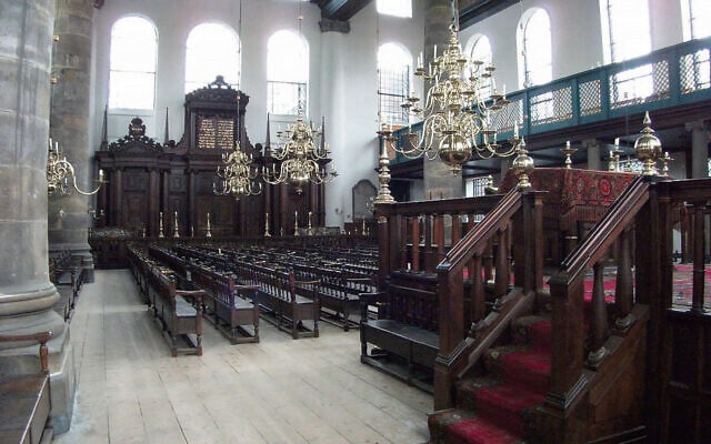 Sephardi synagogue, Amsterdam. Photo: Wikipedia.org Sephardi synagogue, Amsterdam. Photo: Wikipedia.org