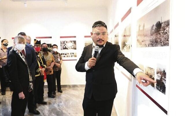 Rabbi Yaakov Baruch at the Shaar HaShamayim synagogue in Indonesia.
Photo: Yaakov Baruch Rabbi Yaakov Baruch at the Shaar HaShamayim synagogue in Indonesia.
Photo: Yaakov Baruch