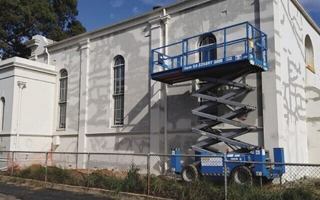 Restoration work at Ballarat Shule. Restoration work at Ballarat Shule.