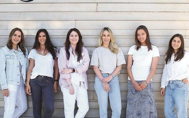 From left: Alexa Zeh, Lisa Salkinder, Kira Brandt, Terri Benda, Olivia Templeman and Miki Hendler. From left: Alexa Zeh, Lisa Salkinder, Kira Brandt, Terri Benda, Olivia Templeman and Miki Hendler.