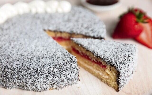Lamington cake Lamington cake