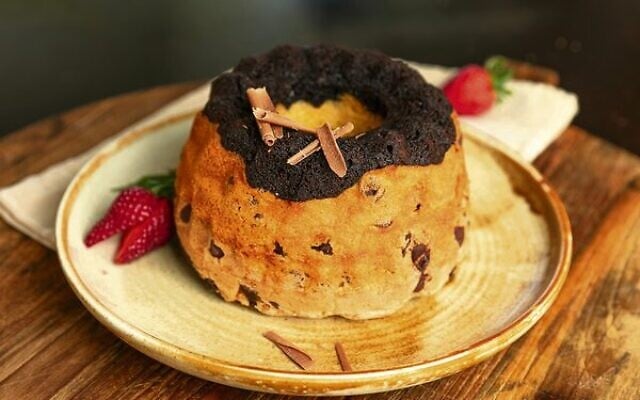 Marble round cake Marble round cake