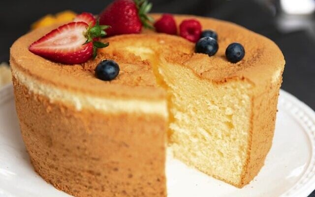 Vanilla angel cake Vanilla angel cake