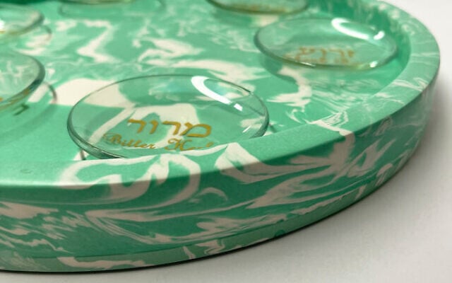 A wide range of sedar plates to choose from A wide range of sedar plates to choose from