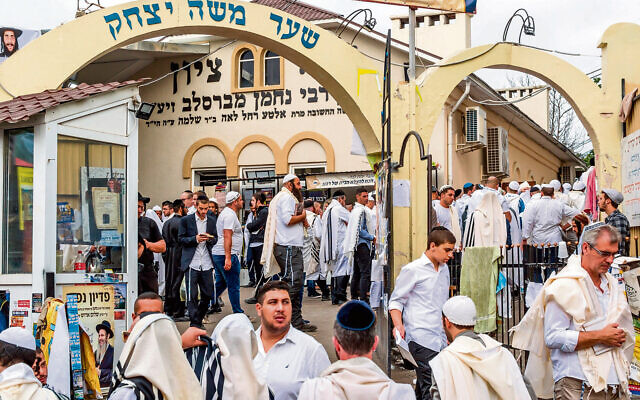 Pilgrims at the entrance to the synagogue near the grave of Rabbi Nachman in Uman. Pilgrims at the entrance to the synagogue near the grave of Rabbi Nachman in Uman.