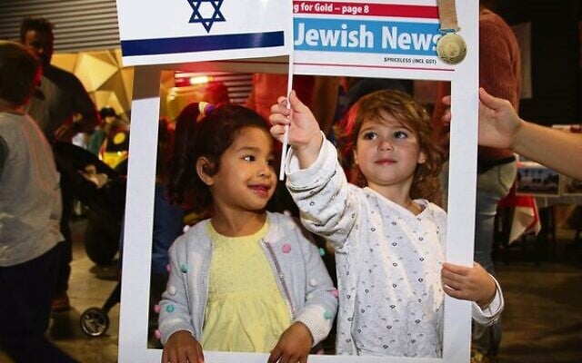 Evie Sidhu (left) and Juliet Kacen enjoy last year's Yom Ha'atzmaut carnival. Photo: Gareth Narunsky Evie Sidhu (left) and Juliet Kacen enjoy last year's Yom Ha'atzmaut carnival. Photo: Gareth Narunsky