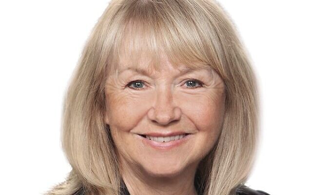 Motion mover Cr Margaret Esakoff. Motion mover Cr Margaret Esakoff.