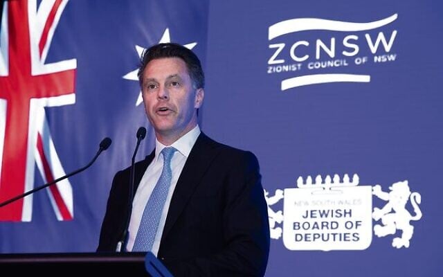 Chris Minns at the 2022 Yom Ha'atzmaut function. Photo: Giselle Haber Chris Minns at the 2022 Yom Ha'atzmaut function. Photo: Giselle Haber