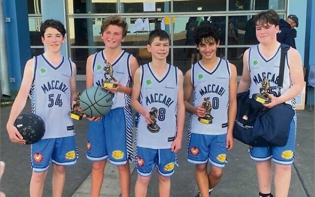 The Maccabi Pistons U14C side after their Easts term 2 grand final win last Sunday. The Maccabi Pistons U14C side after their Easts term 2 grand final win last Sunday.
