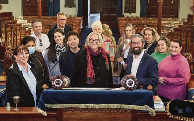 Jewish Care employees with Rabbi Glasman at St Kilda Shule. Jewish Care employees with Rabbi Glasman at St Kilda Shule.