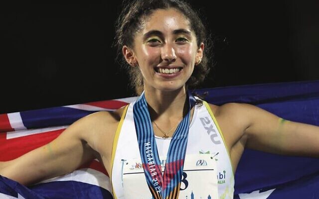Dual junior athletics gold medallist Emma De Jong.
Photos: Maccabi Australia Media Team Dual junior athletics gold medallist Emma De Jong.
Photos: Maccabi Australia Media Team
