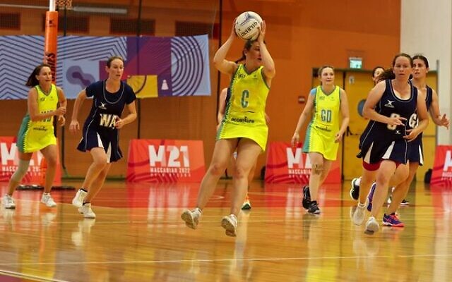 Australia on the attack in the masters netball final versus Israel. Photo: Maccabi Australia Media Team Australia on the attack in the masters netball final versus Israel. Photo: Maccabi Australia Media Team