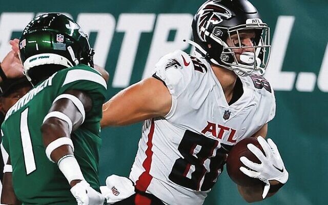 Atlanta tight end Anthony Firkser in a recent pre-season game.
Photo: Rich Graessle/Icon Sportswire, via Getty Atlanta tight end Anthony Firkser in a recent pre-season game.
Photo: Rich Graessle/Icon Sportswire, via Getty