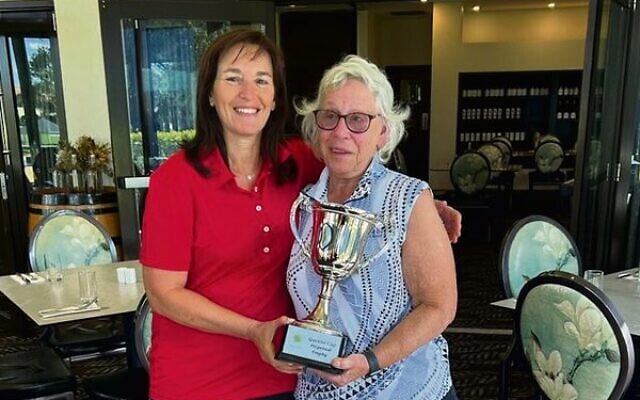 Winning NSW Queens Cup captain Jody Drutman (left) with Victorian captain Wendy Beron. Winning NSW Queens Cup captain Jody Drutman (left) with Victorian captain Wendy Beron.