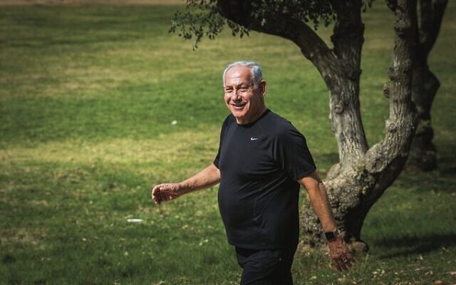 Likely prime minister Benjamin Netanyahu is all smiles during a morning walk the day after the election.
Photo: Yonatan Sindel/Flash90 Likely prime minister Benjamin Netanyahu is all smiles during a morning walk the day after the election.
Photo: Yonatan Sindel/Flash90