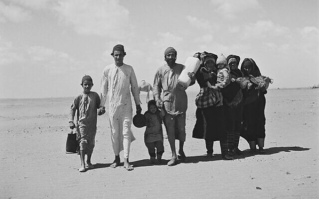 Yemenite Jews near Aden on their way to Israel. Yemenite Jews near Aden on their way to Israel.