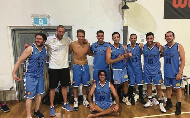The Maccabi Kings after their third straight win on Monday night. The Maccabi Kings after their third straight win on Monday night.