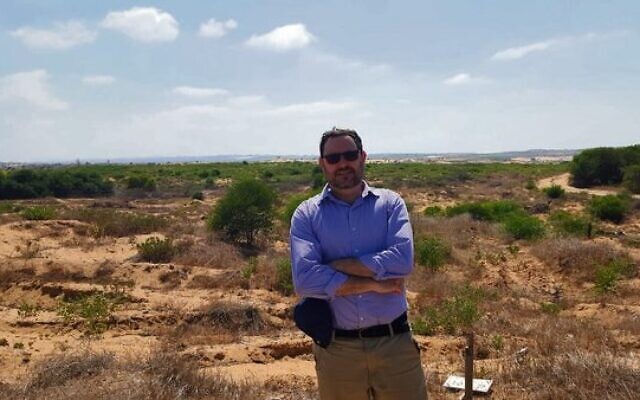 Standing in front of Gaza, 2016.