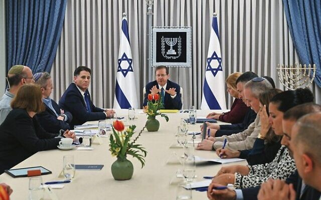 Israeli President Isaac Herzog with delegations from Likud, Yesh Atid and National Unity in Jerusalem on March 28. Photo: Kobi Gideon/GPO Israeli President Isaac Herzog with delegations from Likud, Yesh Atid and National Unity in Jerusalem on March 28. Photo: Kobi Gideon/GPO