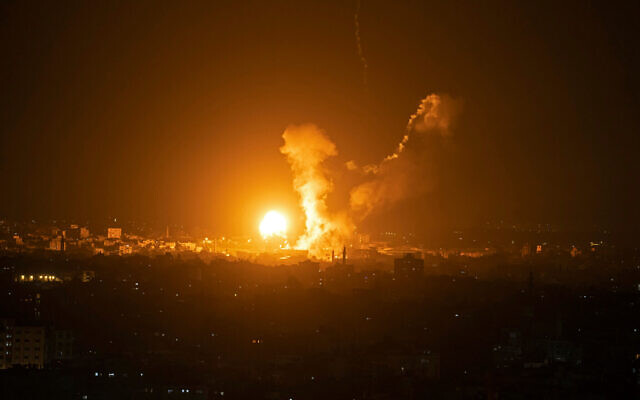 Fire and smoke rise following an Israeli airstrike in northern Gaza Strip, late May 2, 2023. Photo: AP Photo/Fatima Shbair Fire and smoke rise following an Israeli airstrike in northern Gaza Strip, late May 2, 2023. Photo: AP Photo/Fatima Shbair