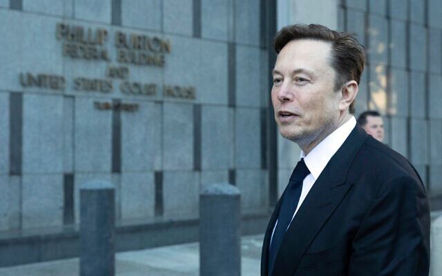 Elon Musk departs the Phillip Burton Federal Building and United States Court House in San Francisco, January 24, 2023. Photo: Benjamin Fanjoy/AP Elon Musk departs the Phillip Burton Federal Building and United States Court House in San Francisco, January 24, 2023. Photo: Benjamin Fanjoy/AP