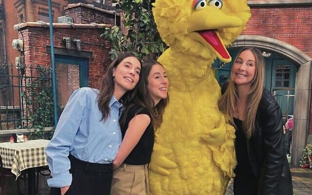 Photo: Instagram @haimtheband Photo: Instagram @haimtheband
