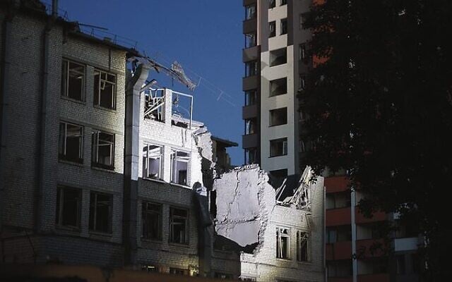A building damaged by a Russian strike in Kyiv. Photo: AP Photo/Alex Babenko A building damaged by a Russian strike in Kyiv. Photo: AP Photo/Alex Babenko