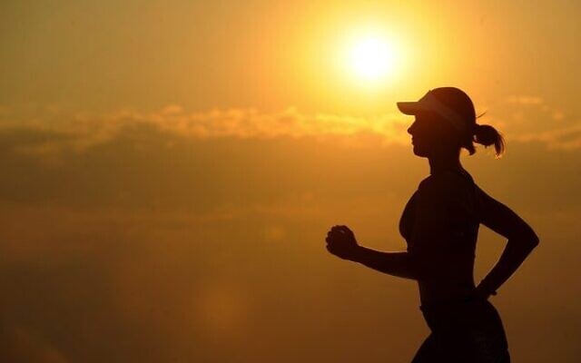 Run into a more active lifestyle for the new year. Photo: Leandro Boogalu/Pexels.com Run into a more active lifestyle for the new year. Photo: Leandro Boogalu/Pexels.com