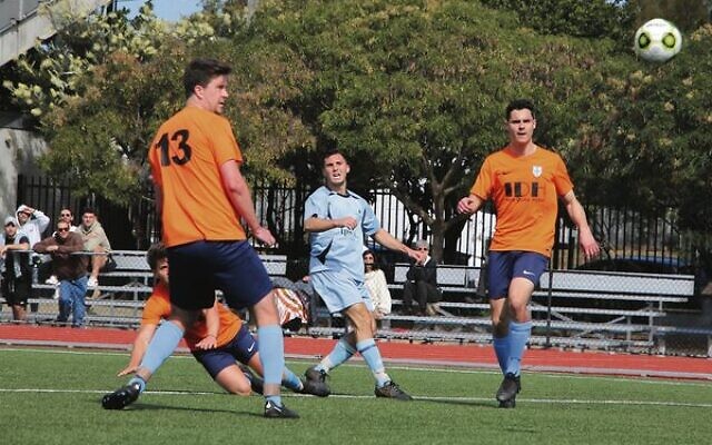 Maccabi-Hakoah's Joel Epshtyn takes a shot at goal in the decider versus Lokomotiv Cove last Saturday. Photos: Shane Desiatnik Maccabi-Hakoah's Joel Epshtyn takes a shot at goal in the decider versus Lokomotiv Cove last Saturday. Photos: Shane Desiatnik