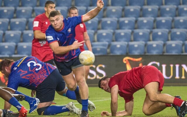 A Tel Aviv Heat player gets a pass away versus the Romanian Wolves in the 2022-23 European SuperCup season. Photo courtesy of the Tel Aviv Heat. A Tel Aviv Heat player gets a pass away versus the Romanian Wolves in the 2022-23 European SuperCup season. Photo courtesy of the Tel Aviv Heat.