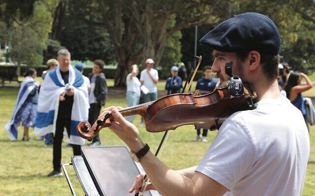 Chutney violinist Ben Adler performing at the AUJS United with Israel event at UNSW. Photo: Shane Desiatnik Chutney violinist Ben Adler performing at the AUJS United with Israel event at UNSW. Photo: Shane Desiatnik