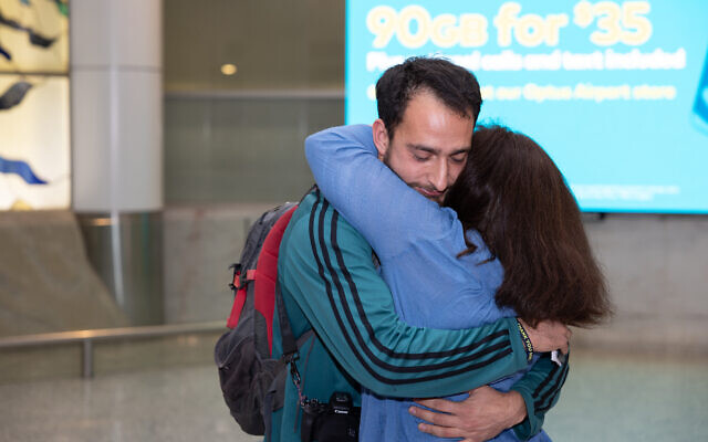 On the afternoon of Wednesday, 17 October 2023, the first Australia-assisted flight from Dubai, carrying passenges repatriation from the Israel-Hamas Conflict, landed at Sydney International Airport. Photo: Department of Foreign Affairs and Trade On the afternoon of Wednesday, 17 October 2023, the first Australia-assisted flight from Dubai, carrying passenges repatriation from the Israel-Hamas Conflict, landed at Sydney International Airport. Photo: Department of Foreign Affairs and Trade