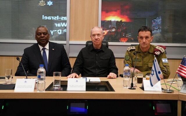 From left: US Secretary of Defence Lloyd Austin, Israeli Defence Minister Yoav Gallant and IDF Chief of Staff Herzi Halevi in Tel Aviv on October 13. Photo: Ariel Hermoni/MoD From left: US Secretary of Defence Lloyd Austin, Israeli Defence Minister Yoav Gallant and IDF Chief of Staff Herzi Halevi in Tel Aviv on October 13. Photo: Ariel Hermoni/MoD